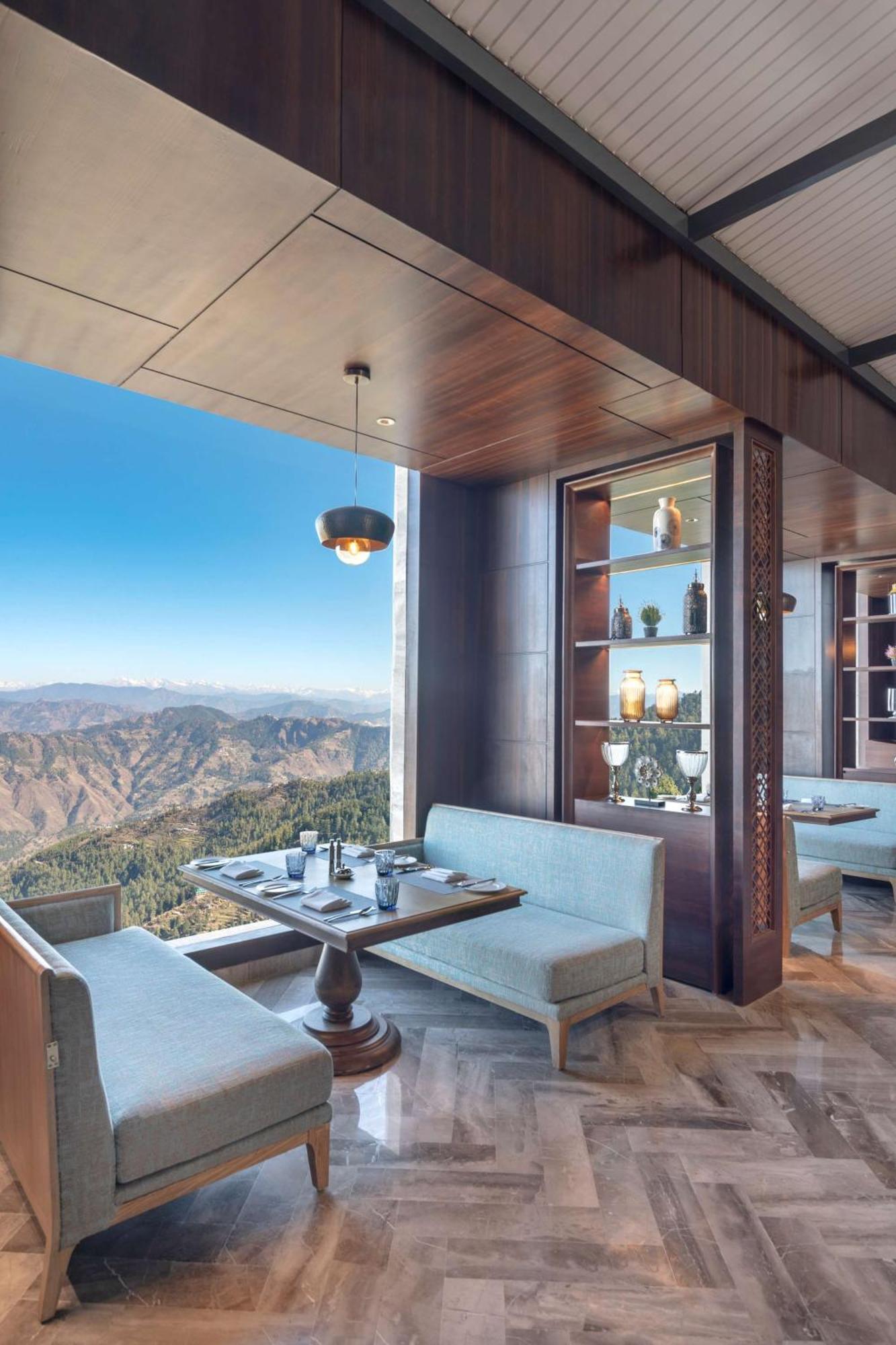 Radisson Kufri Hotel Shimla Bagian luar foto